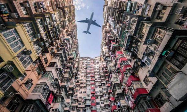 Hong Kong small apartments (2).jpg