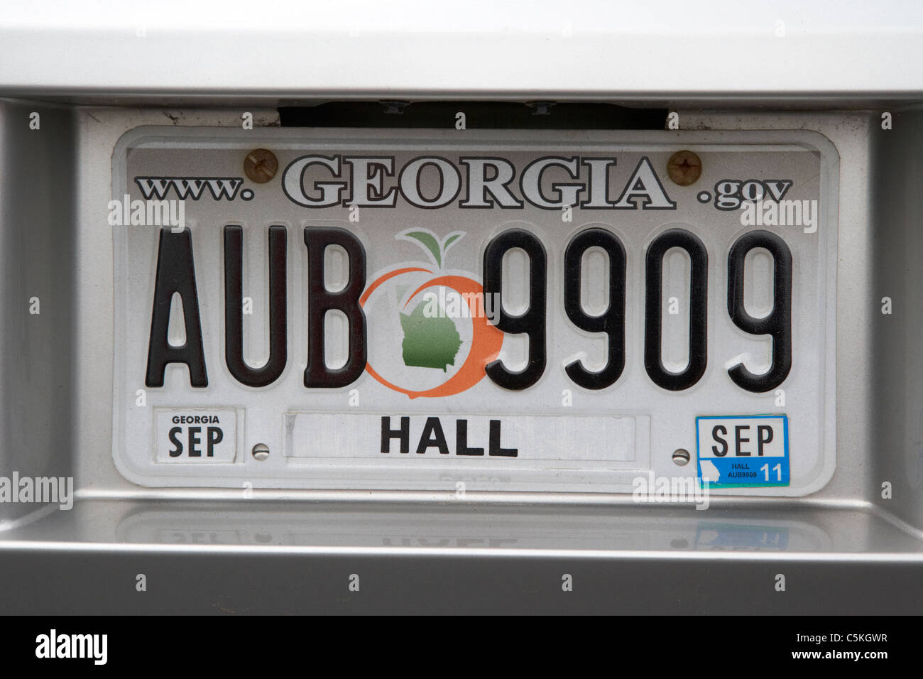 georgia-hall-county-vehicle-license-plate-state-usa-C5KGWR.jpg