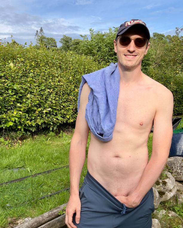 sebastian_dale_artist_naked_sound_design_UK_candid_CC0.jpeg