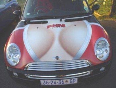 auto pitturata  sexy.jpg